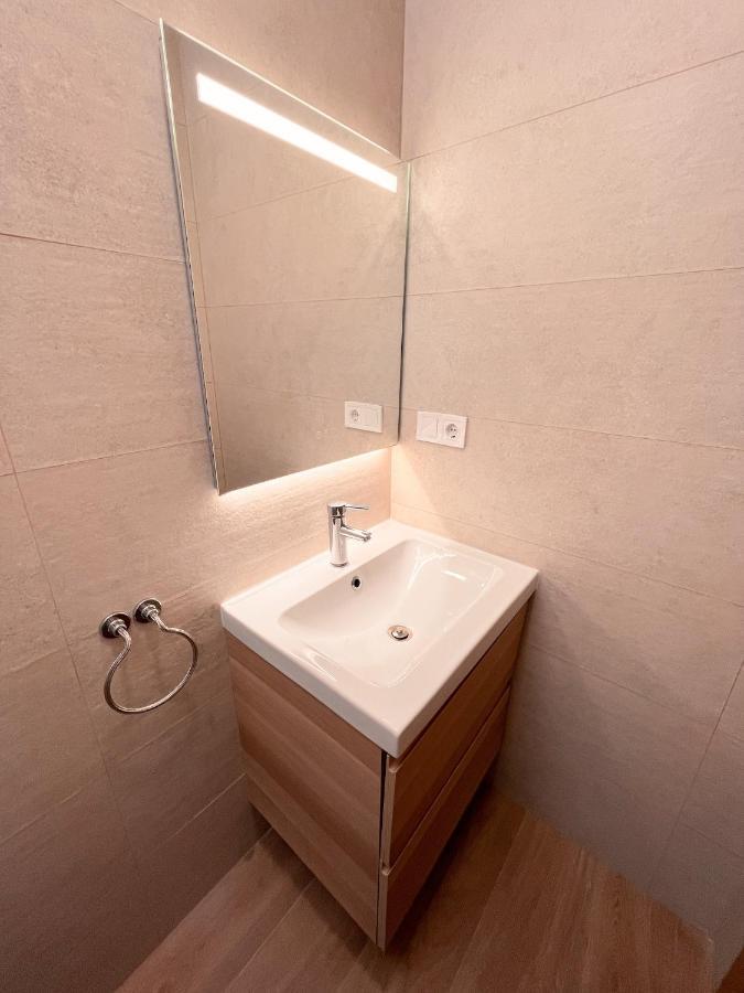 Habitación céntrica con balcón Apartamento Bilbau Exterior foto